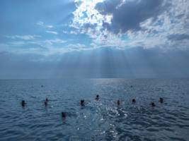 Море