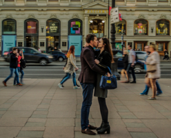 следите за руками...