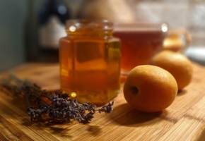 ..и что-нибудь к чаю