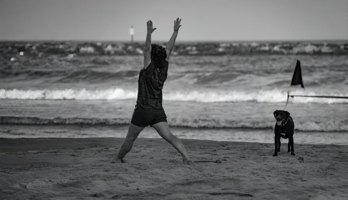 "Вдох глубокий, руки шире..."