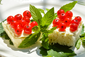 Красная "икра" для дачника