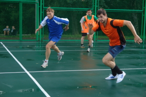 А у нас во дворе