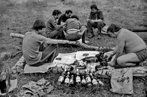 Скоро пригласят.