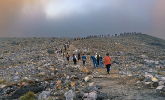 К кратеру вулкана