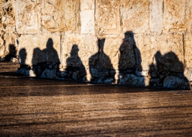 Тени прошлого