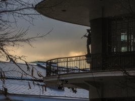 Марсий, играющий на авлосе.. (мифы Древней Греции)