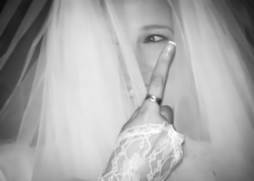 Птичка окольцованная