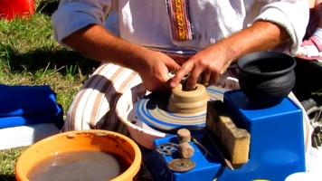 Персты творящие.