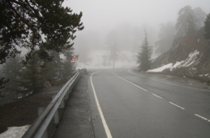 Может ну его, домой вернёмся?