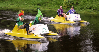 Наперегонки