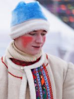 Смущенный парень