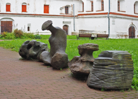 Камни-идолы Вологодского Кремля