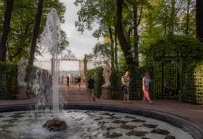 Летнему саду идет клетка!