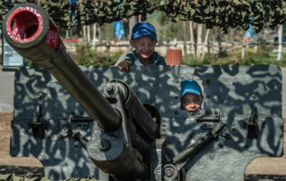 Мы - артиллеристы...