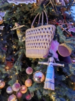 Плетение корзинки полосатое