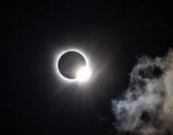 Кольцо с бриллиантом