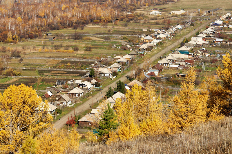 Село улица. Самая длинная улица в России в деревне. Самая длинная деревня.