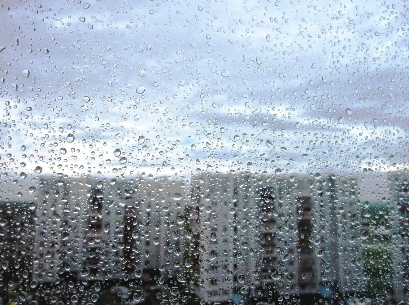 Дождик блок. Слёзы в Дожде. «Дождика слезинки». Дождь это слезы неба. Как слёзы в Дожде.