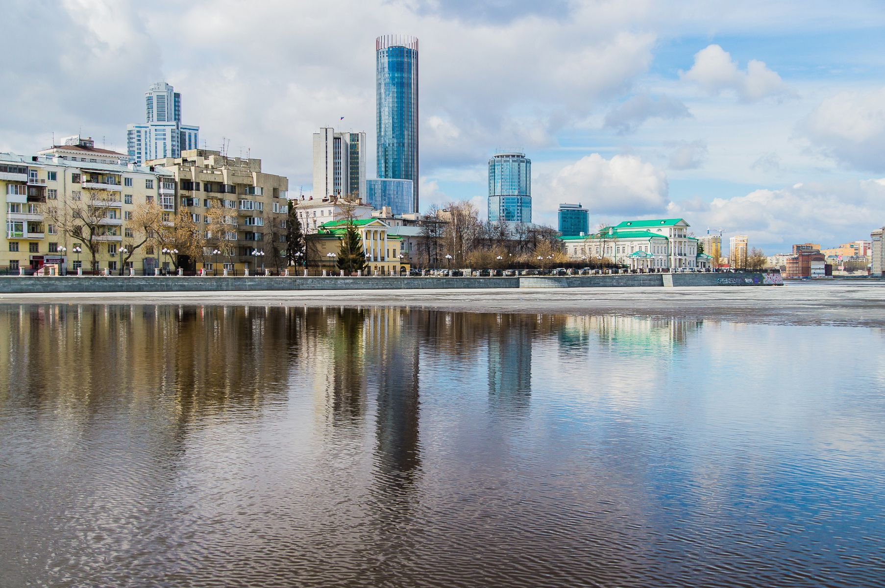 Городской пруд в екатеринбурге фото