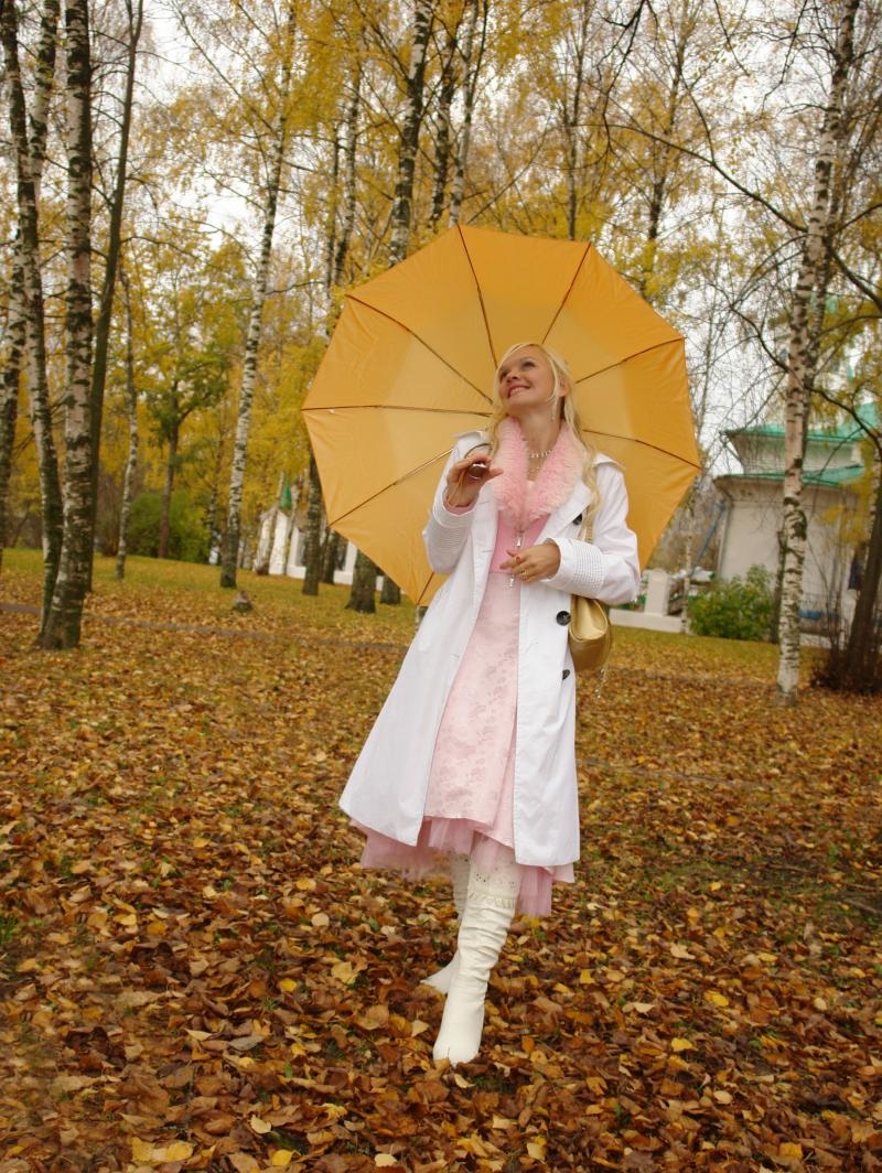 Осень с зонтом