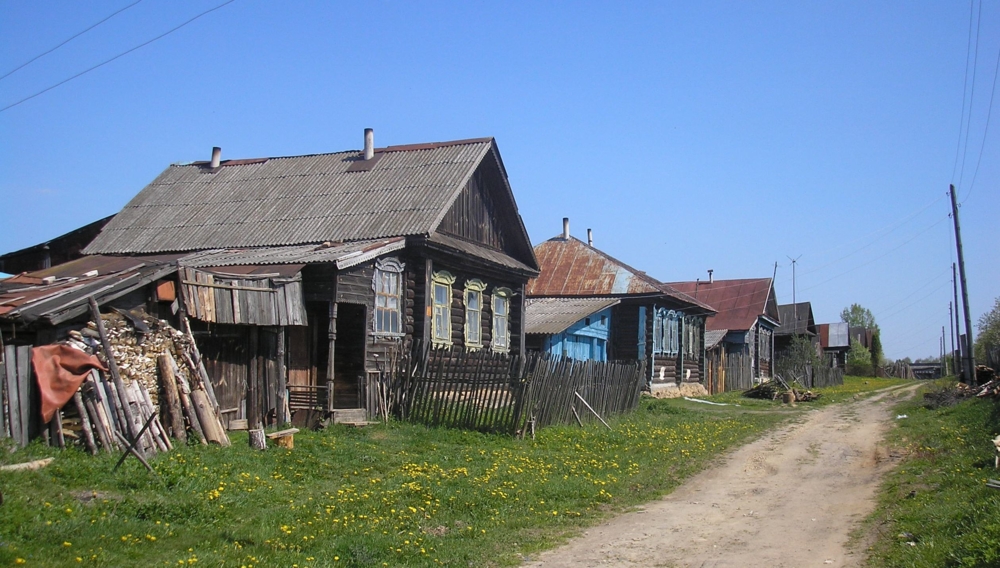 Деревенька моя деревянная дальняя слушать. Деревня моя далекая Дальняя. Деревня моя деревня Дальняя. Деревня моя, Дальняя.... Деревня деревянная Дальняя.