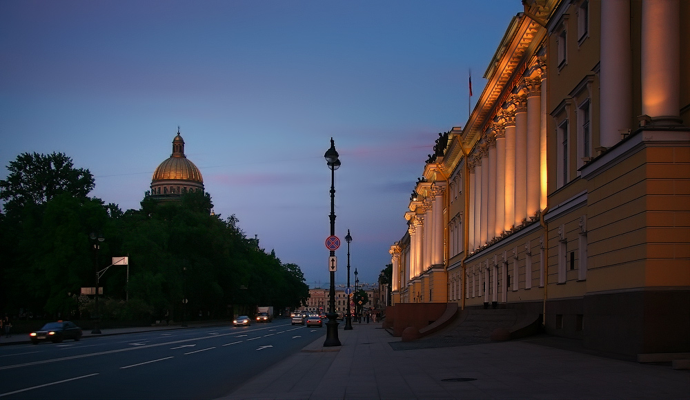 Белые ночи спб фото. Белые ночи Санкт-Петербург. Пик белых ночей в Санкт-Петербурге. Ночной Санкт-Петербург белые ночи. Ночь в Санкт-Петербурге белая ночь.