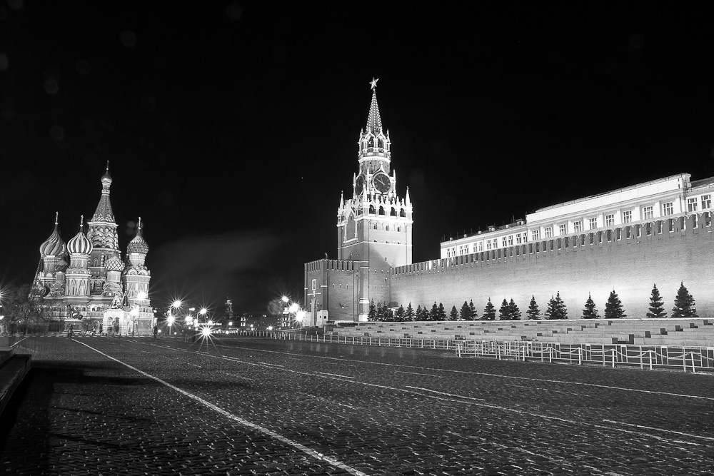 Москва кремль фото черно белое