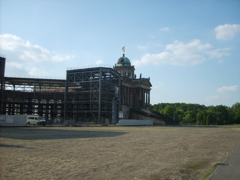 Реставрация дворца
