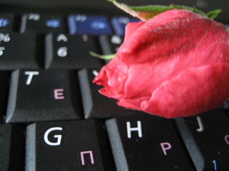 "розовая" клавиатура