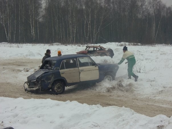 Гонки на поле.