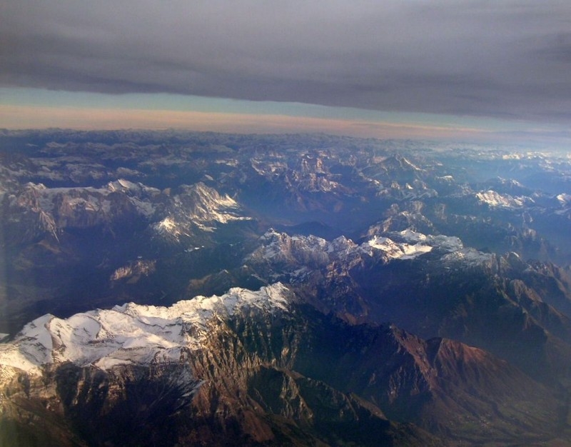 Паря над Альпами