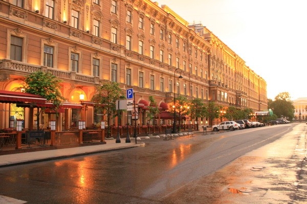 Утренний дождь в Петербурге