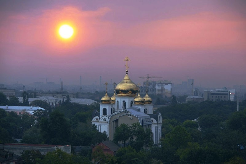 Рассвет над городом