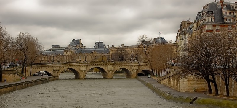 Парижский мостик