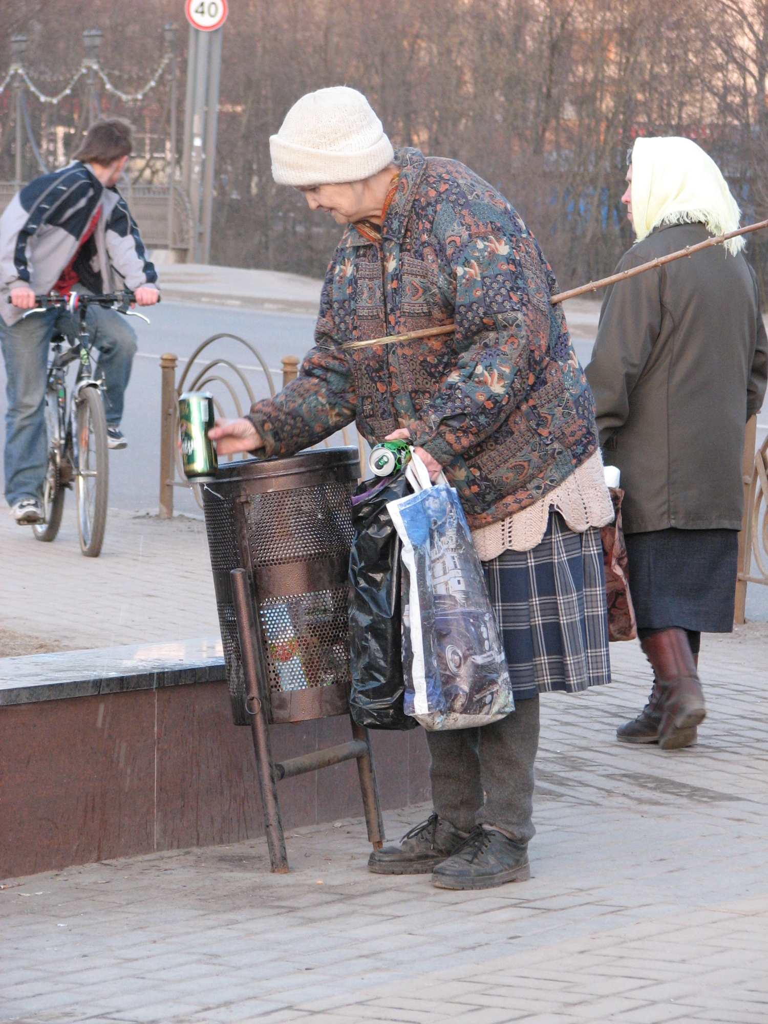 Суровая действительность