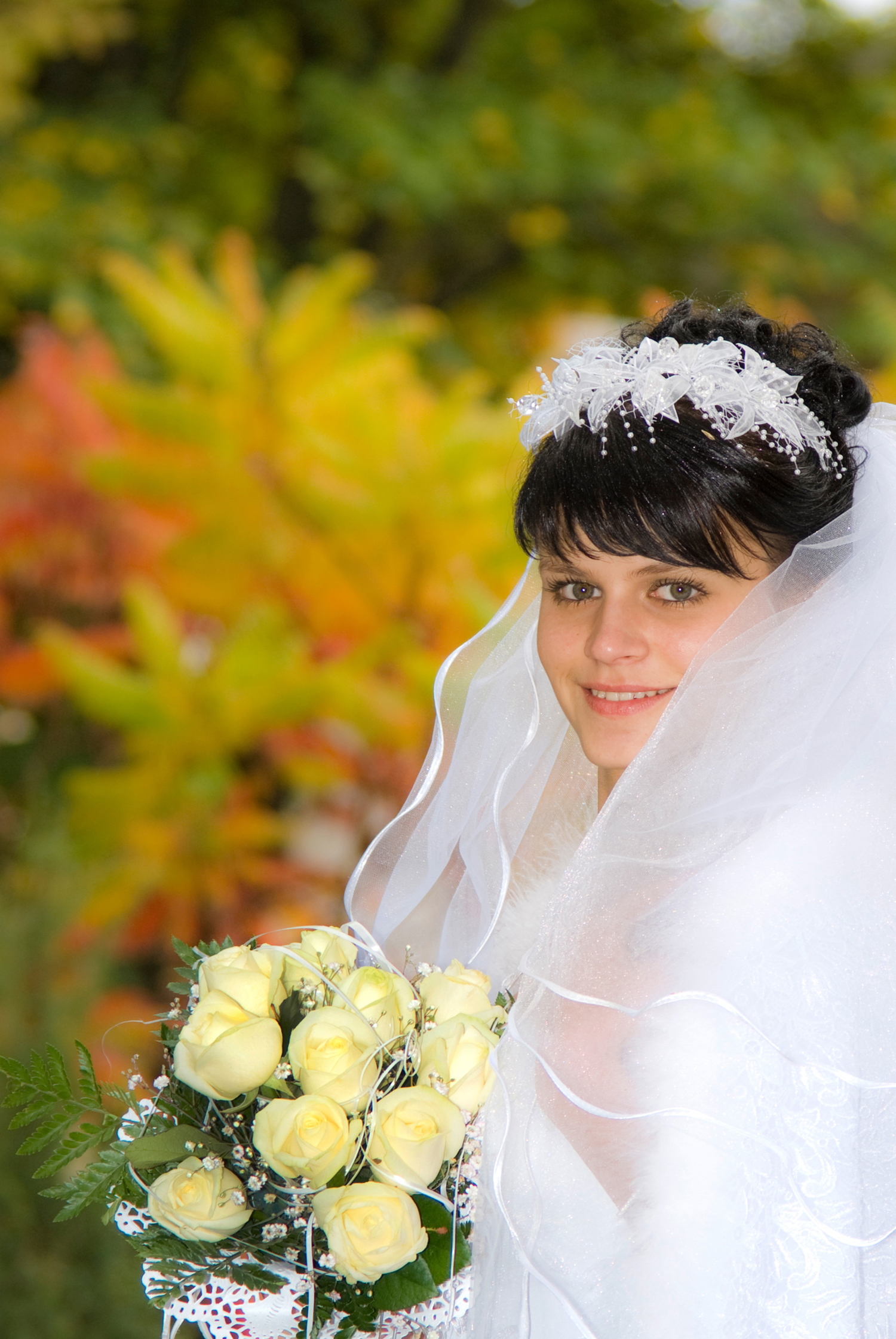 Красивая русская невеста. Красивая невеста. Русские невесты. Молодая невеста.