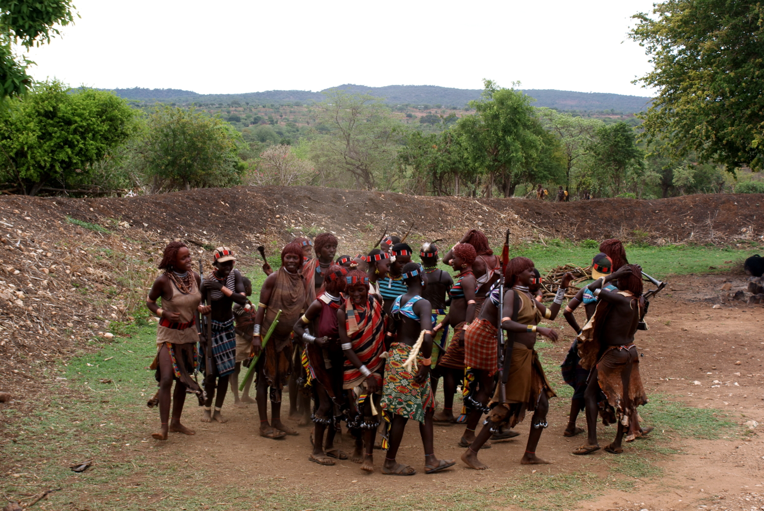 танцы племени Хамер(Эфиопия)