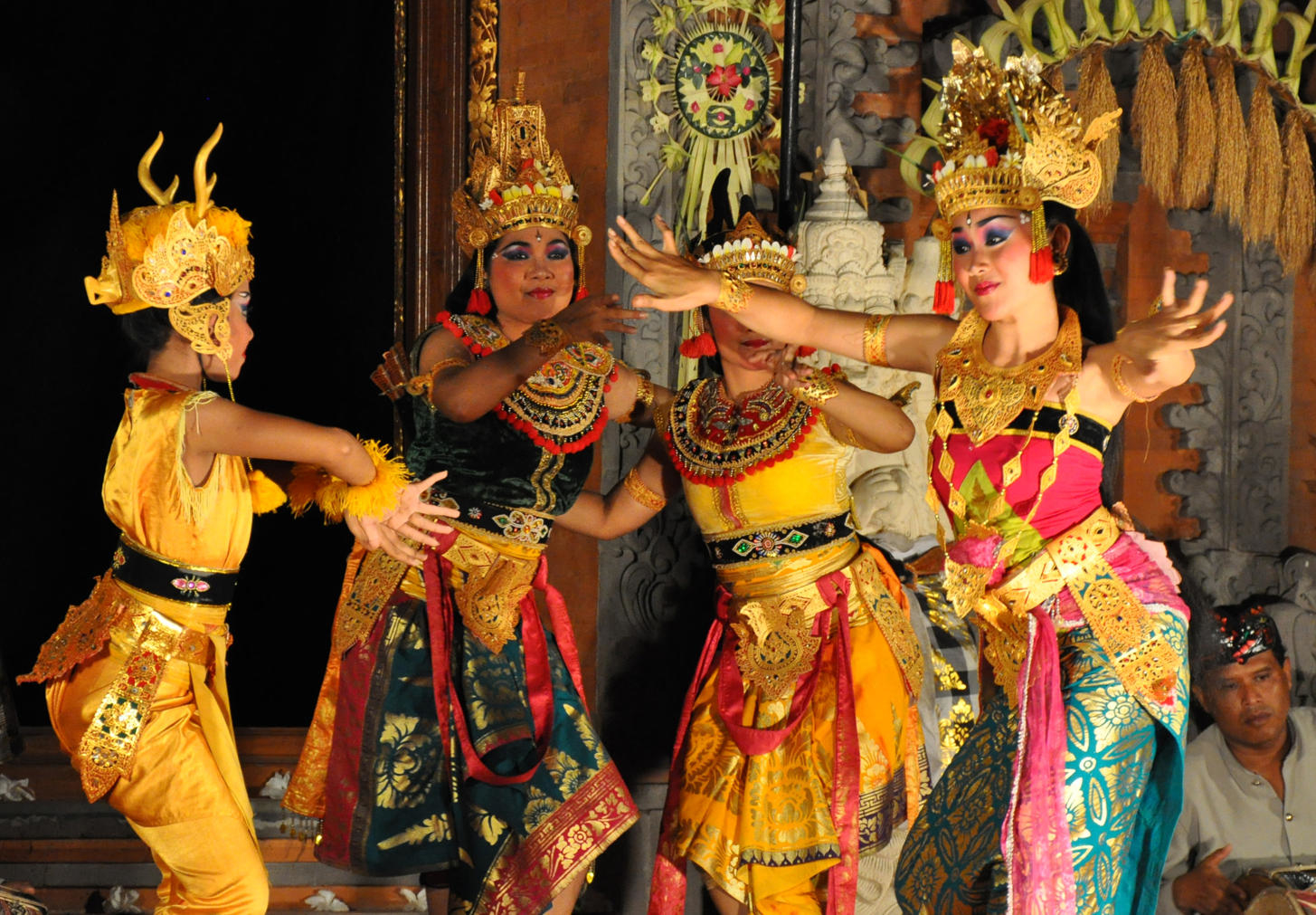 Бали.Танцы