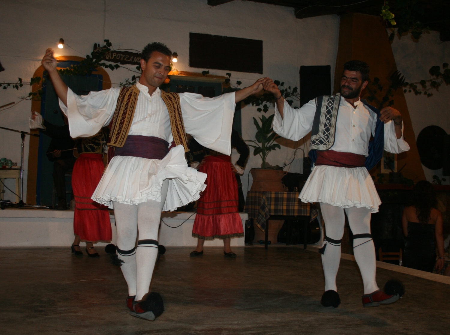 Критский танец