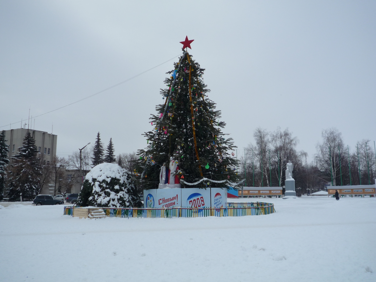 Аннинская площадь