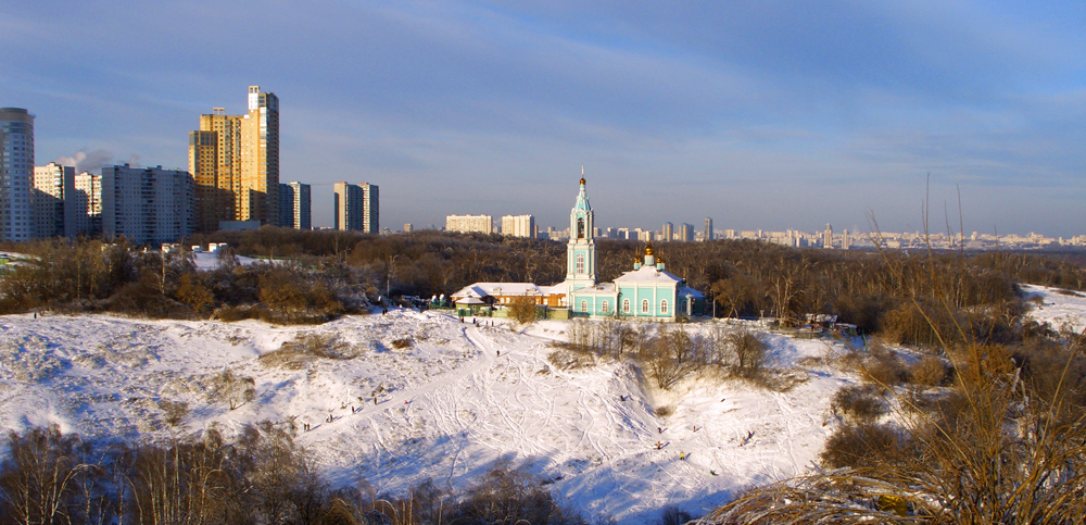 С Крылатских холмов