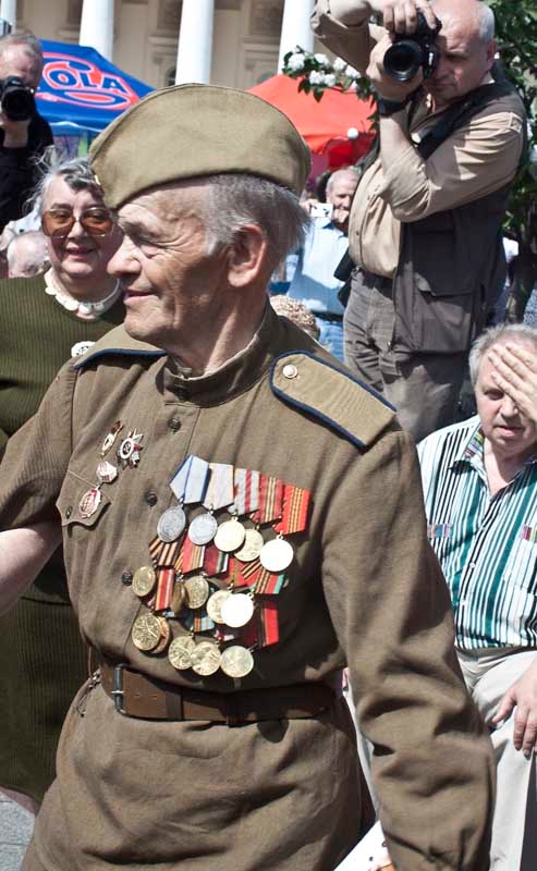 Праздник со слезами на глазах