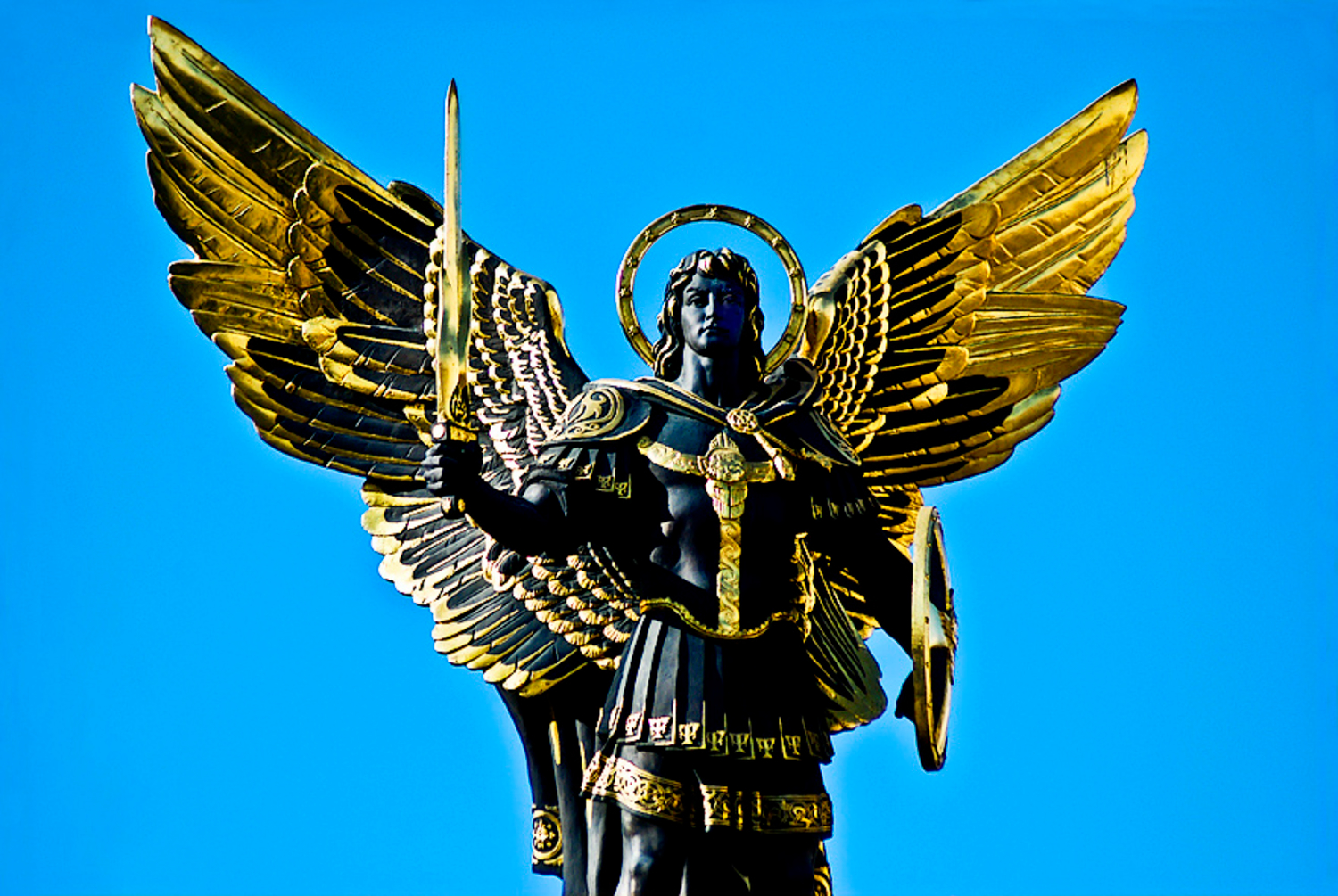 "Тёмный" архангел Майдана