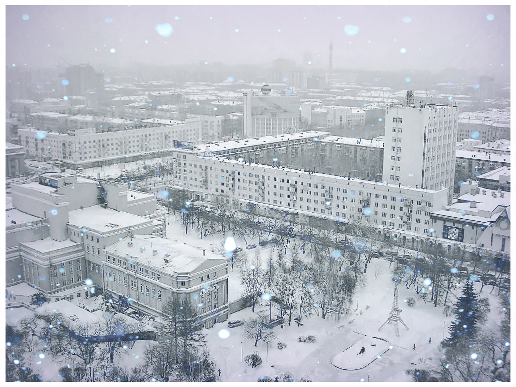 Падал прошлогодний снег