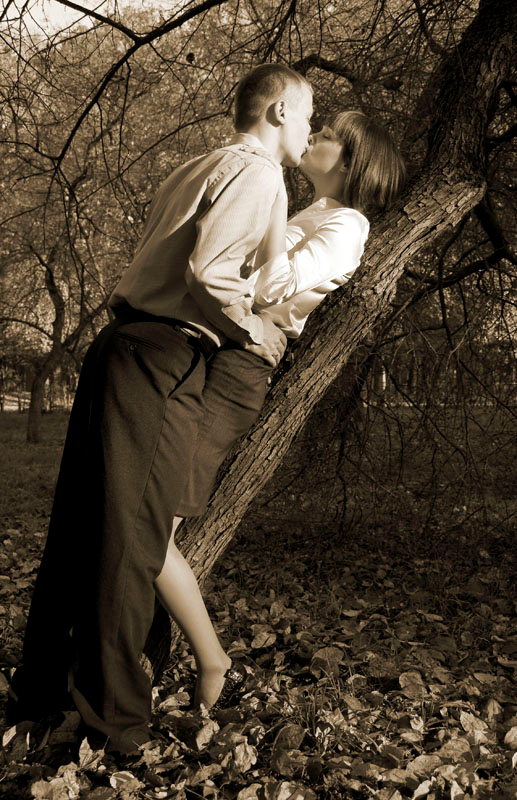 Поцелуй в парке