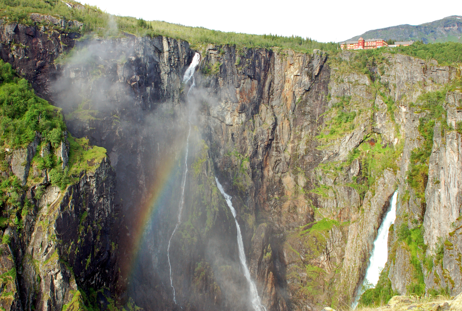 Водопад Ворингфоссен, Норвегия