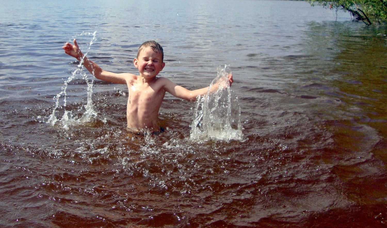 Салют воде.