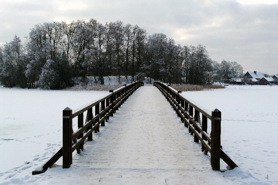 Деревенский мост