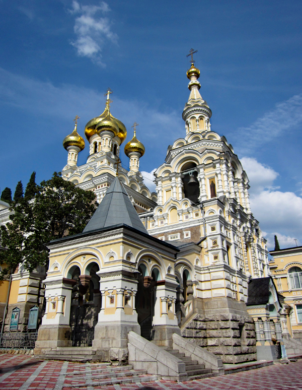 Храм Святого Князя Невскогоо