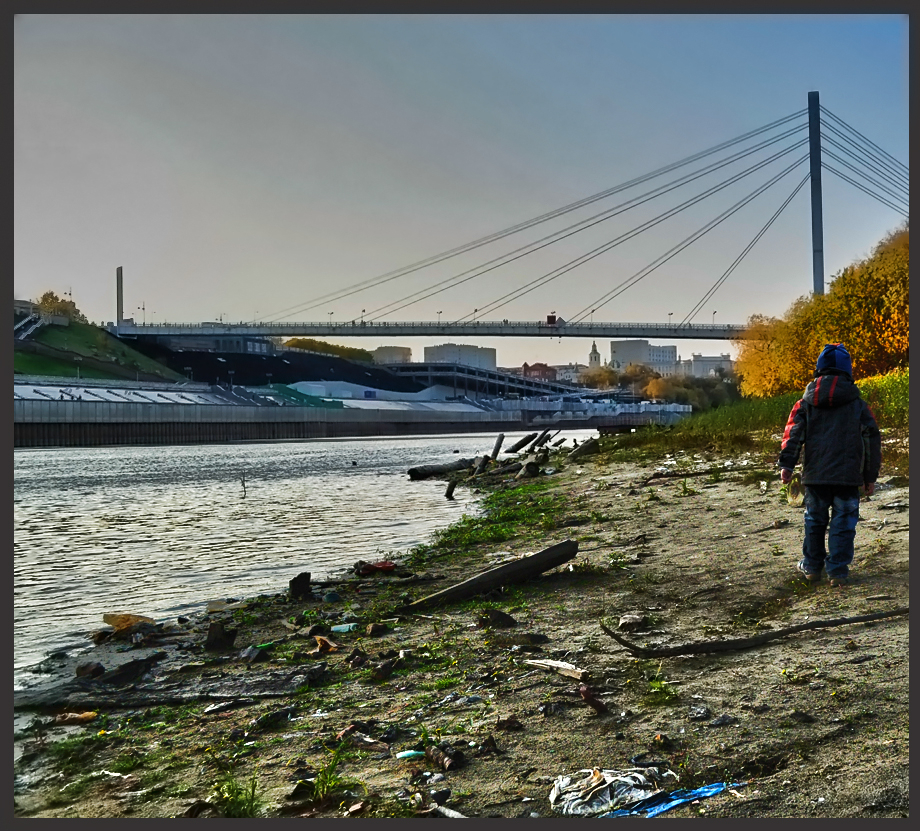 Берег левый,берег правый...